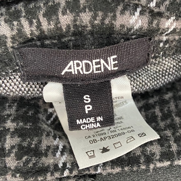 Ardene Plaid Slim Fit Pants - Picture 4 of 5